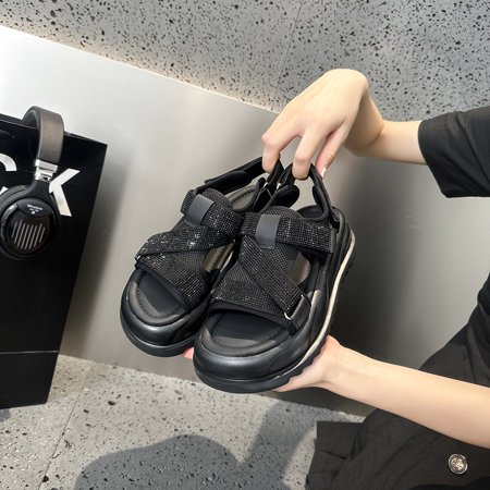 Sports Sandals Women‘s Summer 2024 New Style Platform Fashionable Sequin Beach Wedge Sandals Travel Shoes
Sports Sandals Women‘s Summer 2024 New Style Platform Fashionable Sequin Beach Wedge Sandals Travel Shoes