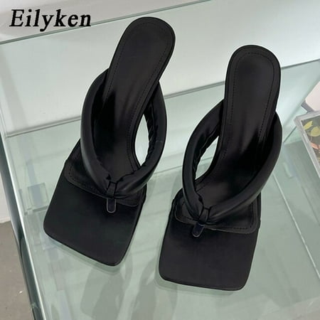 Eilyken 2022 New Summer Fashion Women Mules Low Heels Flip Flops Slippers Sandals Square Open Toed High Quality Slides Shoes
Eilyken 2022 New Summer Fashion Women Mules Low Heels Flip Flops Slippers Sandals Square Open Toed High Quality Slides Shoes
