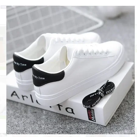 Women‘s Soft Bottom Breathable Casual Sneakers White Shoes Lace-up Skate Shoes Sports Shoes
Women‘s Soft Bottom Breathable Casual Sneakers White Shoes Lace-up Skate Shoes Sports Shoes