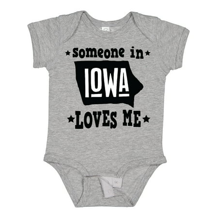 Inktastic Someone in Iowa Loves Me Souvenir Gift Baby Boy or Baby Girl Bodysuit