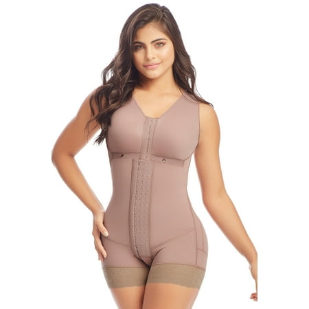 Delie by Fajas D Prada Tummy Control Butt Lifter Boy Short Girdle with Row Hooks 009086
Delie by Fajas D Prada Tummy Control Butt Lifter Boy Short Girdle with Row Hooks 009086