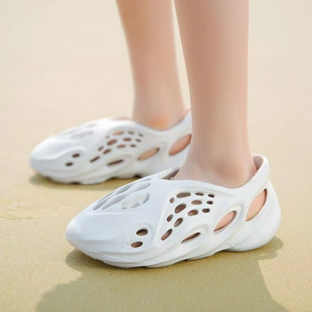 Boys Girls Foam Slides Lightweight Quick-drying Non Slip Slippers Trendy Clogs Outdoor Closed Toe Sandals Hollow Out Shoes For Men Women Spring And Summer
Boys Girls Foam Slides Lightweight Quick-drying Non Slip Slippers Trendy Clogs Outdoor Closed Toe Sandals Hollow Out Shoes For Men Women Spring And Summer