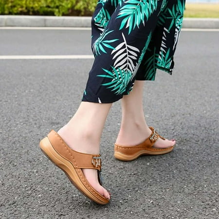 ERTUTUYI Women s Fashion Casual Solid Color Rhinestone Flip Flops Wedge Sandals Brown 38
ERTUTUYI Women s Fashion Casual Solid Color Rhinestone Flip Flops Wedge Sandals Brown 38