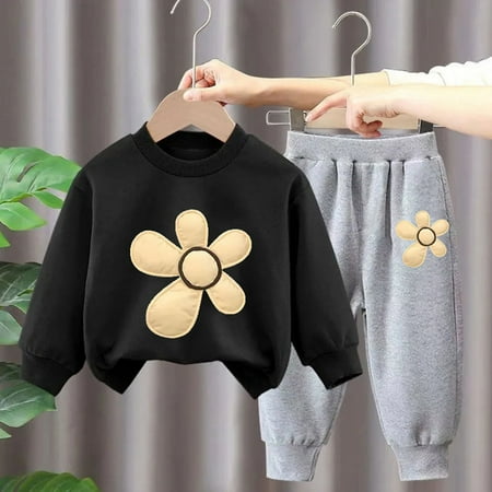 Spazoro Toddler Girls Outfits Sets Fall and Winter Warm 2PC Sweatshirts and Pants Active Wear Clothes Sets for Baby Kids Girls Black Size 5 T
Spazoro Toddler Girls Outfits Sets Fall and Winter Warm 2PC Sweatshirts and Pants Active Wear Clothes Sets for Baby Kids Girls Black Size 5 T