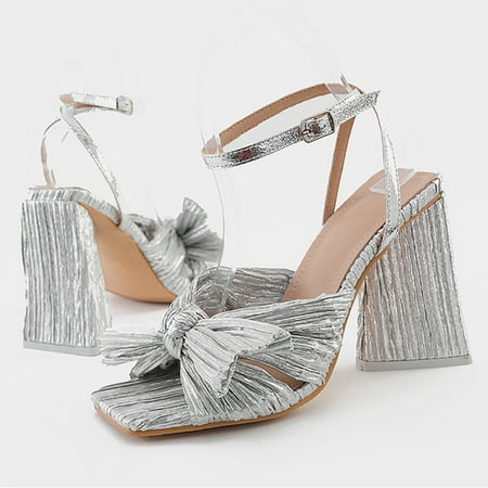 Vedolay Wide Sandals Sandals for Women Summer Open Toe Solid Color Cute Retro Wedge Platform Sandals Silver 6.5
Vedolay Wide Sandals Sandals for Women Summer Open Toe Solid Color Cute Retro Wedge Platform Sandals Silver 6.5