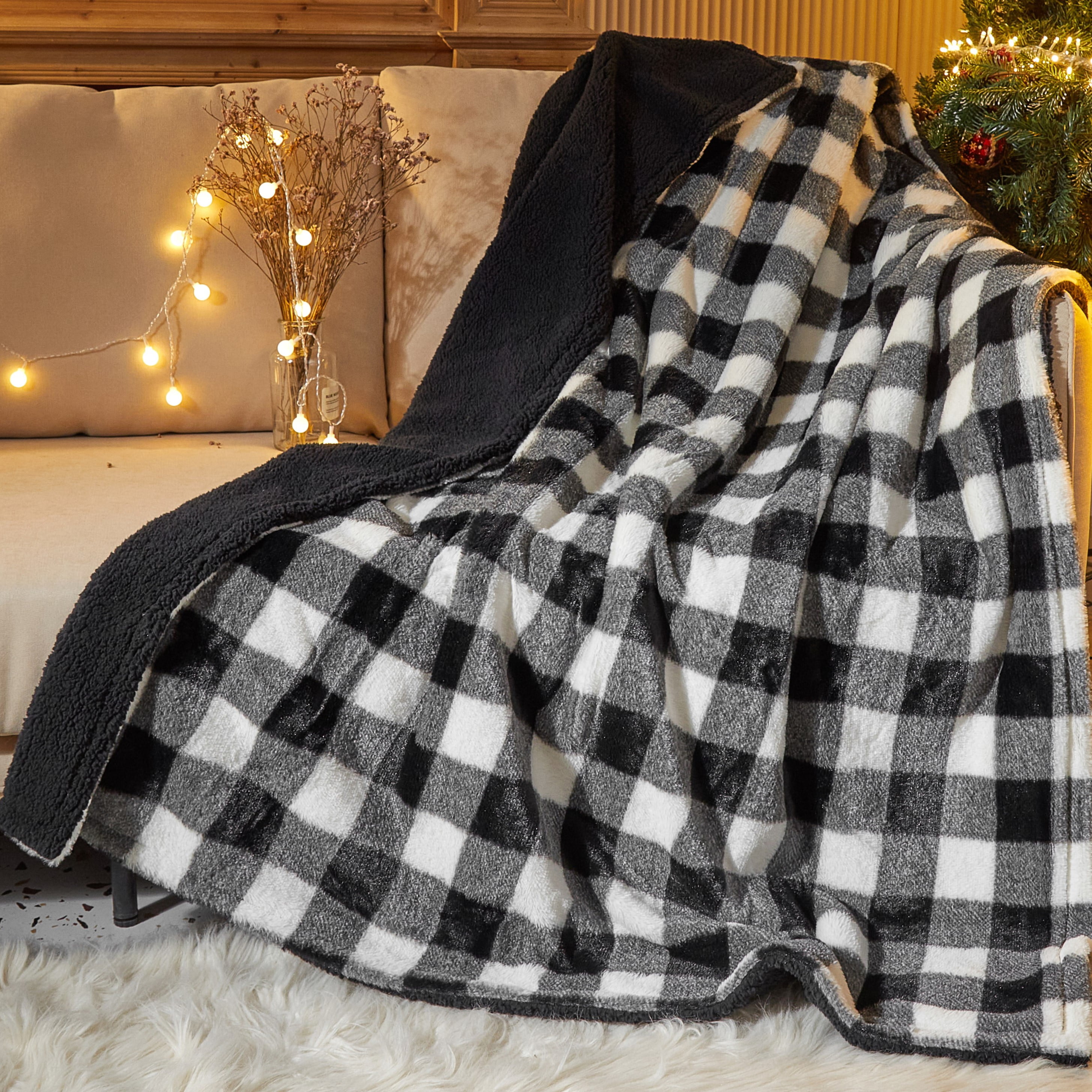 Dearfoams Reverse Sherpa Throw Blanket Black White Buffalo Plaid