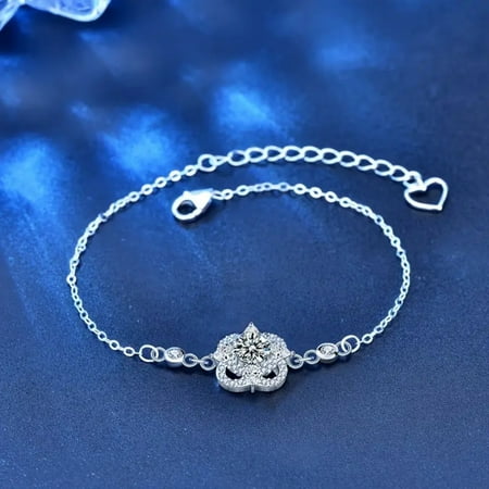 ZNGYXN Elegant and Stunning Flower Shape Moissanite Solitaire Bracelet with Adjustable Chain - Exquisite Jewelry Accessory for Women Ideal for Wedding Engagement and Everyday Outfits
ZNGYXN Elegant and Stunning Flower Shape Moissanite Solitaire Bracelet with Adjustable Chain - Exquisite Jewelry Accessory for Women Ideal for Wedding Engagement and Everyday Outfits