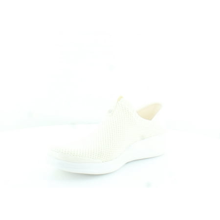 Bzees Clever Women s Athletic Gardenia Size 10 M