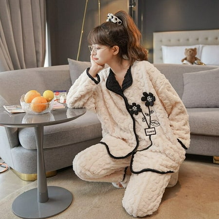 CoCopeaunt Winter Warm Flannel Pajama Sets Women Ins Single Breasted Sleepwear Loose Windproof Basic Princess Lounge Hot Sale Patchwork New
CoCopeaunt Winter Warm Flannel Pajama Sets Women Ins Single Breasted Sleepwear Loose Windproof Basic Princess Lounge Hot Sale Patchwork New