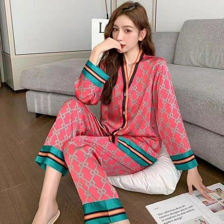 Spring New Style Long Sleeved Women Pajamas Set Ice Silk Printed Fashion Pyjamas