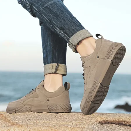 Men‘s Khaki Walking Skate Shoes