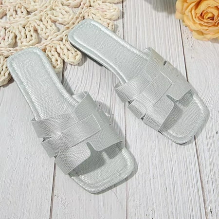 European and American plus size sandals new casual outerwear simple fashion square toe vacation beach shoes for women
European and American plus size sandals new casual outerwear simple fashion square toe vacation beach shoes for women