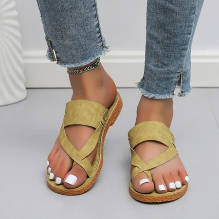 Cathalem Transparent Sandals for Women Heels Ladies Fashion Solid Color Leather Toe Soft Sole Jelly Studded Sandals for Women Green 6.5
Cathalem Transparent Sandals for Women Heels Ladies Fashion Solid Color Leather Toe Soft Sole Jelly Studded Sandals for Women Green 6.5