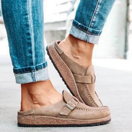 Women‘s Retro Buckle Decor Suede Slippers Casual &Comfy Flat Clogs Women‘s Footwear
Women‘s Retro Buckle Decor Suede Slippers Casual &Comfy Flat Clogs Women‘s Footwear