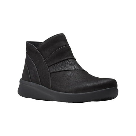 Women s Clarks Sillian 2.0 Rise Ankle Bootie