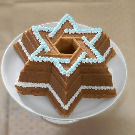 Nordic Ware Bundt Bakeware Cast Aluminum Nonstick Star of David Bundt Pan