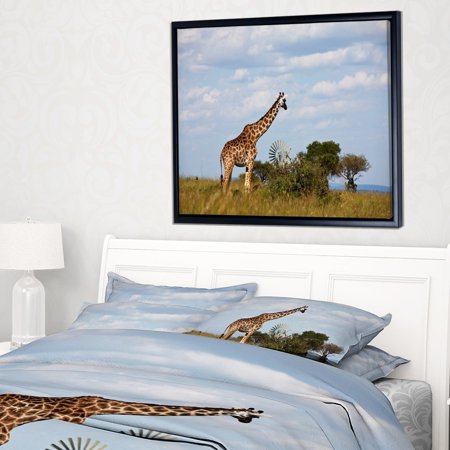 DESIGN ART Designart 'Large Giraffe in Savannah' Landscape Artwork Framed Canvas