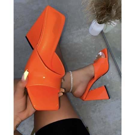 spring and summer New Square triangle with thick high heel slippers European and American style women‘s shoes 43
spring and summer New Square triangle with thick high heel slippers European and American style women‘s shoes 43