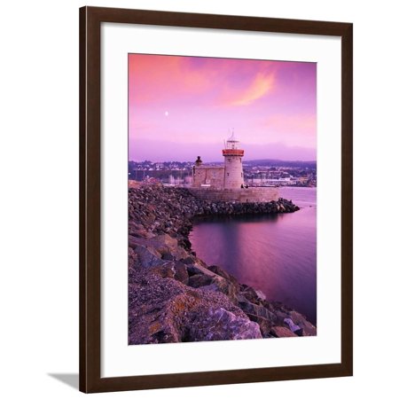 Howth Pier Lighthouse Framed Print Wall Art By Richard Cummins