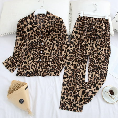 Long Sleeve Pajamas Autumn Ice Silk Long Sleeve Trousers Suit Printing Fashion Pyjamas Set
Long Sleeve Pajamas Autumn Ice Silk Long Sleeve Trousers Suit Printing Fashion Pyjamas Set