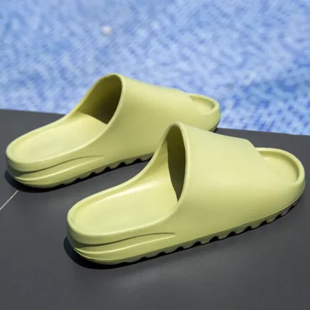 Unisex Cloud Slides Lightweight Non-slip Slippers Open Toe Casual Sandals For Indoor Bathroom Shower
Unisex Cloud Slides Lightweight Non-slip Slippers Open Toe Casual Sandals For Indoor Bathroom Shower