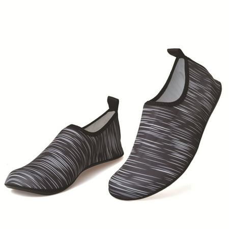 outdoor wading shoes beach shoes indoor yoga shoes running shoes men‘s and women‘s water shoes
outdoor wading shoes beach shoes indoor yoga shoes running shoes men‘s and women‘s water shoes