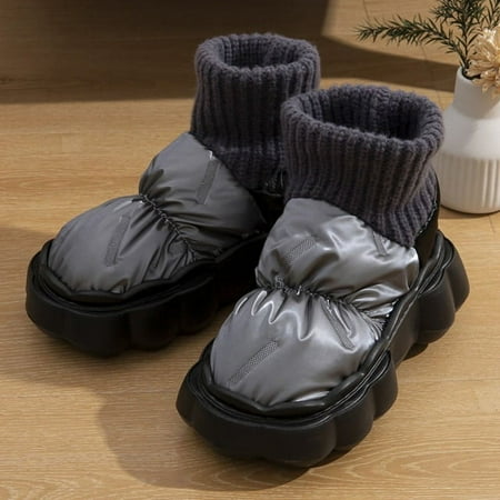 CoCopeanut 2022 Women Snow Boots Thick Sole High Top Cotton Shoes For Men Warm Plush Lining Non Slip Sole Outdoor Shoes Fashion
CoCopeanut 2022 Women Snow Boots Thick Sole High Top Cotton Shoes For Men Warm Plush Lining Non Slip Sole Outdoor Shoes Fashion