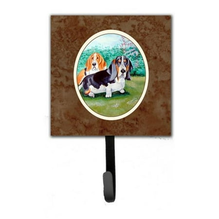 Carolines Treasures 7061SH4 Basset Hound Double Trouble Leash or Key Holder 6 x 1.25 x 4.25 in.
Carolines Treasures 7061SH4 Basset Hound Double Trouble Leash or Key Holder 6 x 1.25 x 4.25 in.