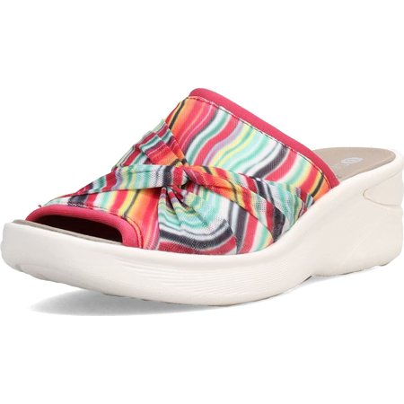 BZees Womens Smile II Sandal 6.5 Wave Stripe Fabric