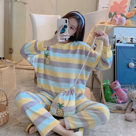DanceeMangoo Women Pajamas Set Warm Flannel Long Sleeve Pijama Suit Casual Homewear Clothes Autumn Winter 3 Piece Set Ladies Sleepwear Suit
DanceeMangoo Women Pajamas Set Warm Flannel Long Sleeve Pijama Suit Casual Homewear Clothes Autumn Winter 3 Piece Set Ladies Sleepwear Suit
