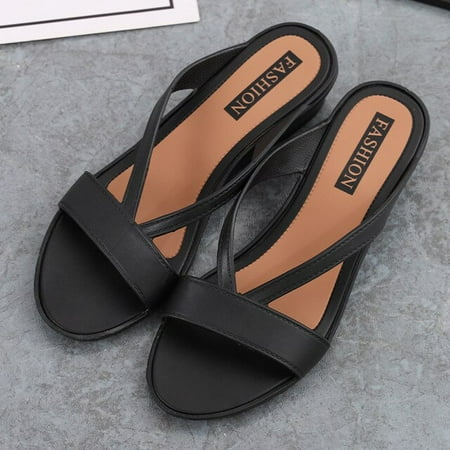 WHNB 2022 NEW Low Heel Sandals The NEW thick soled outdoor sandals casual slippers for women 
WHNB 2022 NEW Low Heel Sandals The NEW thick soled outdoor sandals casual slippers for women