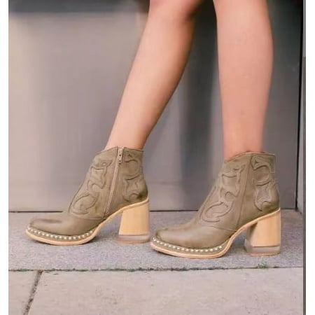 hotio 2024 New Retro Embroidered Fashion Boots Women s Riveted Edge Acrylic Crystal Transparent High Heel Short Ankle Boots for Autumn Winter
hotio 2024 New Retro Embroidered Fashion Boots Women s Riveted Edge Acrylic Crystal Transparent High Heel Short Ankle Boots for Autumn Winter