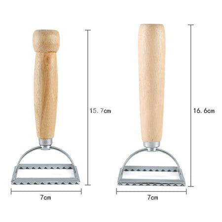 stainless steel mold Square Lace Fondant Biscuit Mold Wooden Handle Dumpling Skin Cake Mould Kitchen Gadget (Small Size)
stainless steel mold Square Lace Fondant Biscuit Mold Wooden Handle Dumpling Skin Cake Mould Kitchen Gadget (Small Size)