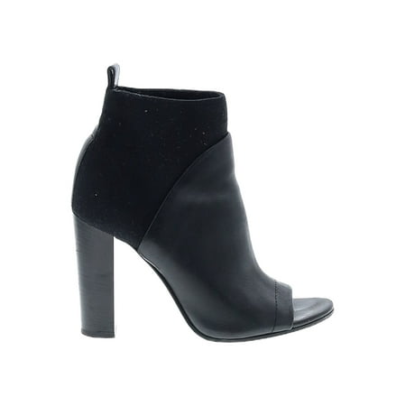 Pre-Owned Vince. Women s Size 7.5 Ankle Boots