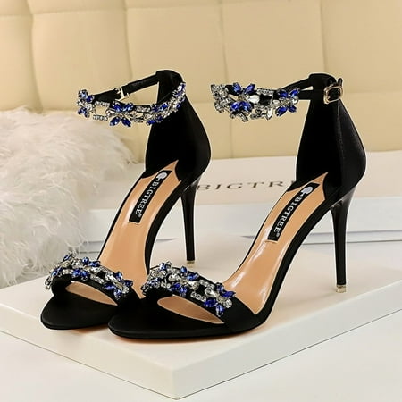 2022 Women 9cm High Heels Crystal Sandals Wedding Bridal Stiletto Heels Sandles Glitter Prom Elegant Stripper Satin Strap Shoes
2022 Women 9cm High Heels Crystal Sandals Wedding Bridal Stiletto Heels Sandles Glitter Prom Elegant Stripper Satin Strap Shoes