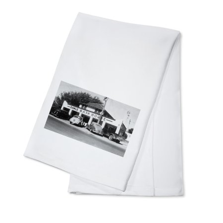 Christoval, Texas - Exterior View of Rawls Bath House (100% Cotton Kitchen Towel)