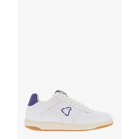MAN The material of the Pp sneakers is recognized worldwide as a safe non-toxic resistant flexible and 100% recycled material