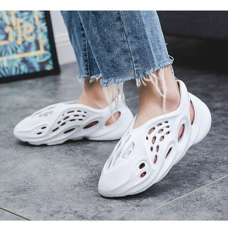 Unisex Garden Clogs Shoes with Arch Support Soft Slip-on Sandals for Women and Men
Unisex Garden Clogs Shoes with Arch Support Soft Slip-on Sandals for Women and Men