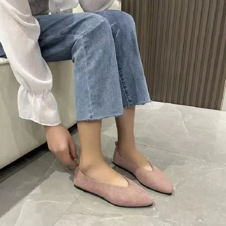 Women‘s Solid Color Suede Pointed Toe Ballet Flats Comfortable & Lightweight Slip On Shoes Women‘s Footwear
Women‘s Solid Color Suede Pointed Toe Ballet Flats Comfortable & Lightweight Slip On Shoes Women‘s Footwear