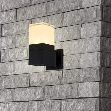 Vonn Lighting VOW1768BL 9 in. 5 watts Modern VOW1768BL Integrated LED Outdoor Wall Sconce in Matt Black
Vonn Lighting VOW1768BL 9 in. 5 watts Modern VOW1768BL Integrated LED Outdoor Wall Sconce in Matt Black