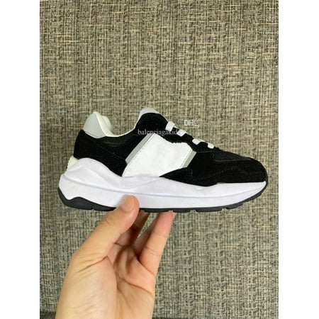 kids shoes New designer nb m5740 boys girls Running Shoes toddlers children Authentic Sneakers Shoe baby Trainers Outdoor Sports Sneaker
kids shoes New designer nb m5740 boys girls Running Shoes toddlers children Authentic Sneakers Shoe baby Trainers Outdoor Sports Sneaker