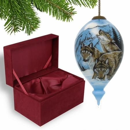 Homeroots Pack of Wolves Hand Painted Mouth Blown Glass Ornament / EA