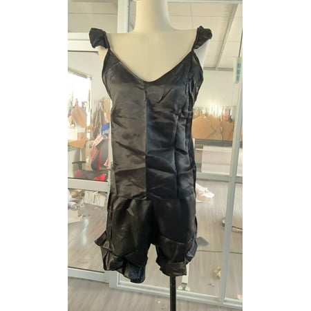 Women Sexy 2PCS Lingerie Set Loose Solid Color Sling Low Chest Ruffle Top Short Elastic Band Pants Summer Sleepwear Set
Women Sexy 2PCS Lingerie Set Loose Solid Color Sling Low Chest Ruffle Top Short Elastic Band Pants Summer Sleepwear Set