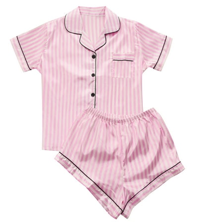 Women s Satin Pajamas Set Casual Print Short Sleeve Button Down Tops and Shorts 2 Piece Outfits Sleepwear with Pockets
Women s Satin Pajamas Set Casual Print Short Sleeve Button Down Tops and Shorts 2 Piece Outfits Sleepwear with Pockets