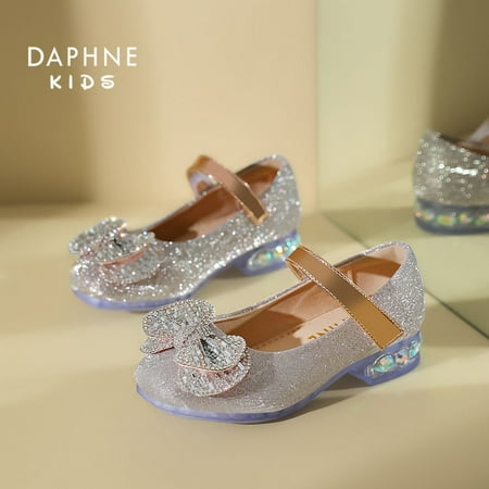 DAPHNE Girls Elegant Casual Sequin Princess Shoes With Bow Non-slip Walking Shoes Sandals For Party Performance
DAPHNE Girls Elegant Casual Sequin Princess Shoes With Bow Non-slip Walking Shoes Sandals For Party Performance