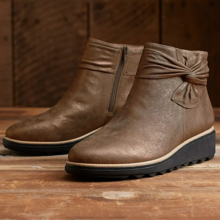 Tejiojio Clearance Women s Fashion Casual Flock Retro Short Ankle Boots Zipper Wedges Shoes
Tejiojio Clearance Women s Fashion Casual Flock Retro Short Ankle Boots Zipper Wedges Shoes