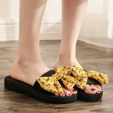 Miluxas Women s Flat Sandals Clearance Bow Floral Tie Open Toe Slip On Summer Slide Sandals Yellow 7(39)
Miluxas Women s Flat Sandals Clearance Bow Floral Tie Open Toe Slip On Summer Slide Sandals Yellow 7(39)