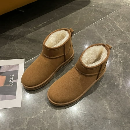 Thick bottom short tube snow boots women 2024 winter new fashion Joker fleece-lined thick non-slip warm cotton shoes
Thick bottom short tube snow boots women 2024 winter new fashion Joker fleece-lined thick non-slip warm cotton shoes