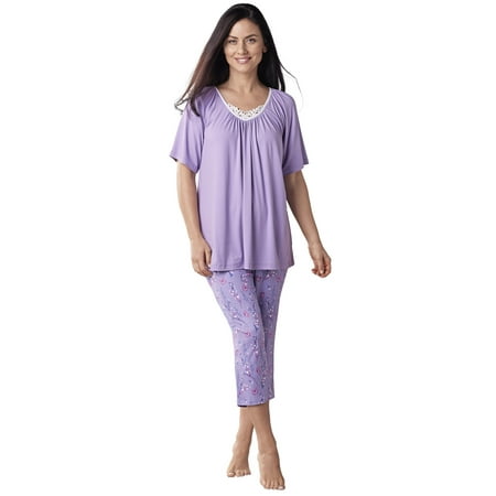 Crochet Capri Set by Cozee Corner