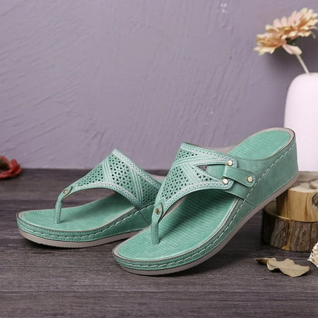 Alueeu Women s slipper Women Fashion Vintage Hollow out Wedge Flip Flops Comfortable Slippers Shoes
Alueeu Women s slipper Women Fashion Vintage Hollow out Wedge Flip Flops Comfortable Slippers Shoes